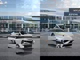 New 2025 Hyundai Elantra SE image 2