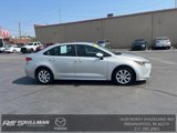 Used 2022 Toyota Corolla LE image 3