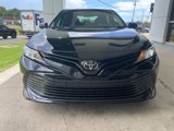 Used 2019 Toyota Camry image 3