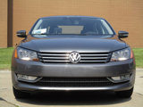Used 2015 Volkswagen Passat 1.8T Limited Edition image 2