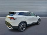 Used 2023 Kia Sportage LX image 3