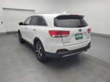 Used 2017 Kia Sorento EX image 5