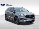 Used 2022 Ford Edge SE w/ Black Appearance Package image 4