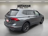 Used 2022 Volkswagen Tiguan SE w/ Panoramic Sunroof Package image 4