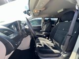 Used 2019 Dodge Grand Caravan SE image 5