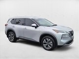 Used 2021 Nissan Rogue SV image 3
