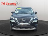 Used 2022 Nissan Rogue SV image 2