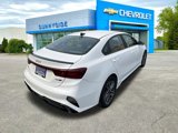 Used 2022 Kia Forte GT-Line image 2