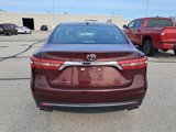 Used 2018 Toyota Avalon XLE Premium image 5