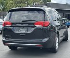 Used 2018 Chrysler Pacifica Touring-L w/ Tire & Wheel Group image 6