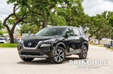 Used 2023 Nissan Rogue SV image 2