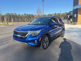 Used 2021 Kia Seltos SX w/ SX Sunroof Package image 2