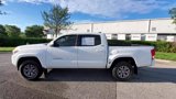 Used 2017 Toyota Tacoma SR5 image 5