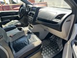 Used 2019 Dodge Grand Caravan SXT image 2