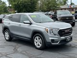 Used 2024 GMC Terrain SLE image 2