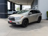 Used 2015 Toyota Highlander Limited image 3