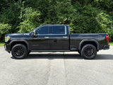 Used 2023 GMC Sierra 2500 Denali w/ Denali Black Diamond Edition image 5