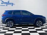 Used 2023 Nissan Rogue SV image 6