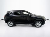 Used 2022 Jeep Compass Latitude image 4