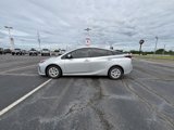 Used 2021 Toyota Prius LE image 2