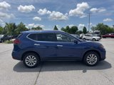 Used 2020 Nissan Rogue SV image 4