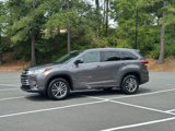 Used 2017 Toyota Highlander XLE image 5