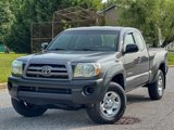 Used 2010 Toyota Tacoma w/ SR5 Package image 5