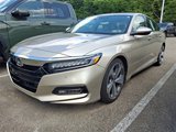 Used 2018 Honda Accord Touring image 3