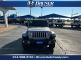 Used 2020 Jeep Wrangler Unlimited Sahara image 2