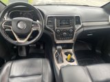 Used 2017 Jeep Grand Cherokee Limited image 3