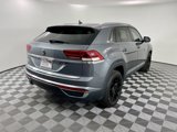 Used 2020 Volkswagen Atlas Cross Sport SE w/ Panoramic Sunroof Package image 5