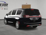New 2025 Chrysler Pacifica Select image 4