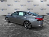 Used 2023 Nissan Altima 2.5 SV image 3