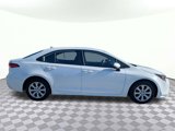 Used 2023 Toyota Corolla LE image 2