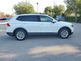 Used 2018 Volkswagen Tiguan SE image 4