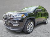 Used 2023 Jeep Compass Latitude image 3