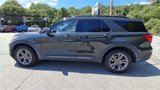Used 2022 Ford Explorer XLT w/ Equipment Group 202A image 5