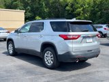 Used 2021 Chevrolet Traverse LT image 3