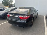Used 2016 Toyota Camry SE image 5