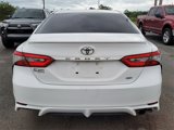 Used 2018 Toyota Camry SE image 4