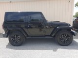 Used 2017 Jeep Wrangler Sahara image 4
