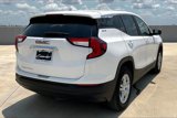 Used 2024 GMC Terrain SLE image 4