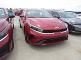 Used 2023 Kia Forte LXS image 2