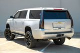 Used 2015 Chevrolet Suburban LT image 6