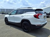 Used 2022 GMC Terrain AT4 image 4