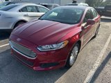 Used 2013 Ford Fusion SE image 2