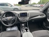 Used 2023 Chevrolet Malibu LT image 2
