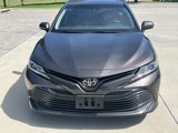 Used 2018 Toyota Camry LE image 3