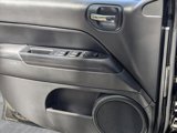 Used 2014 Jeep Compass Sport w/ Power Value Group image 4
