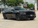 Used 2019 Dodge Charger SXT w/ Blacktop Package image 2